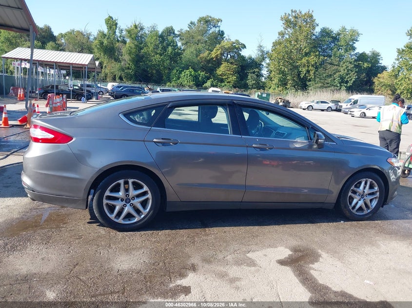 2014 FORD FUSION SE · Фото 13