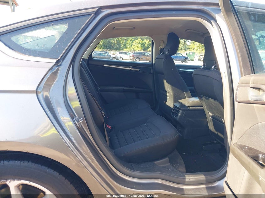 2014 FORD FUSION SE · Фото 8