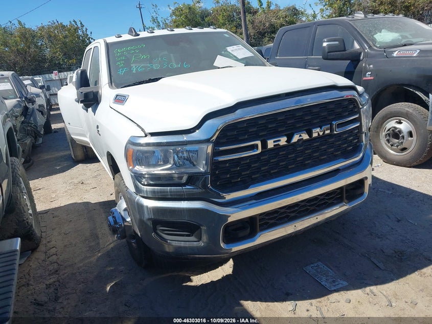 2024 RAM 3500 TRADESMAN  4X2 8' BOX