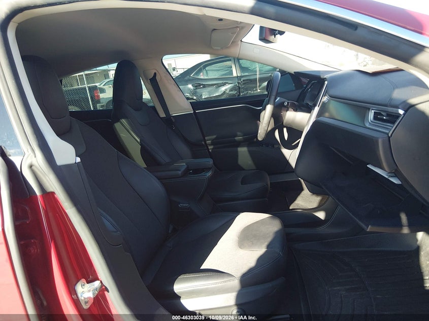 2014 TESLA MODEL S P85 · Фото 20