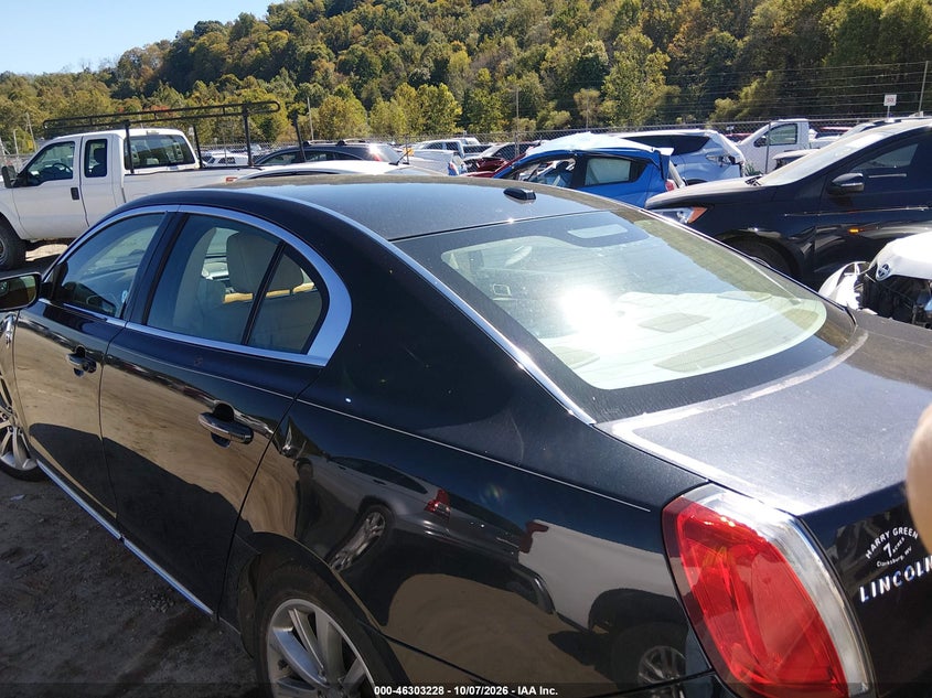 2012 LINCOLN MKS ECOBOOST · Photo 3