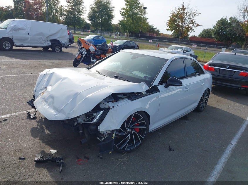 Vin: wauenaf44ja057835, lot: 46803489, audi a4 2.0t premium/2.0t tech premium 20182