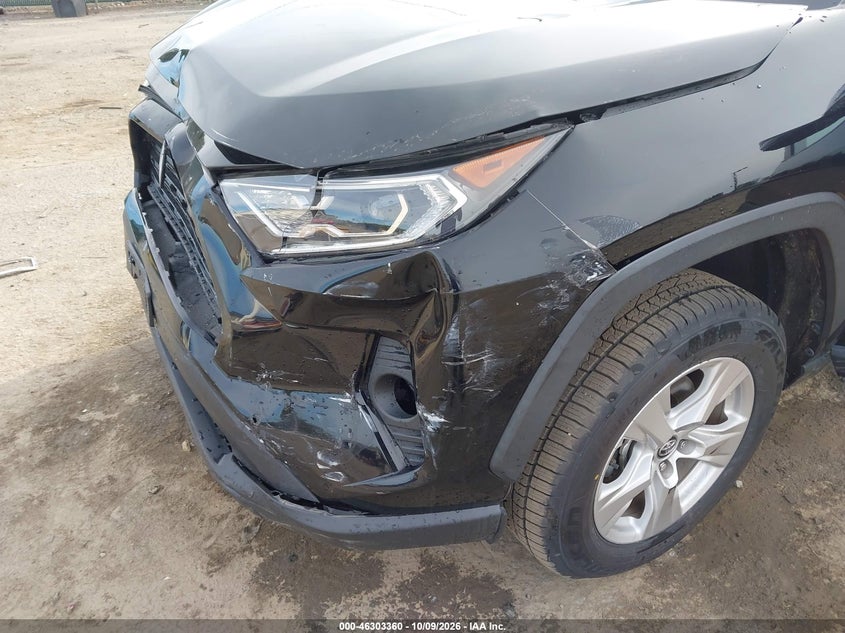 TOYOTA RAV4 HYBRID - zdjęcie 18