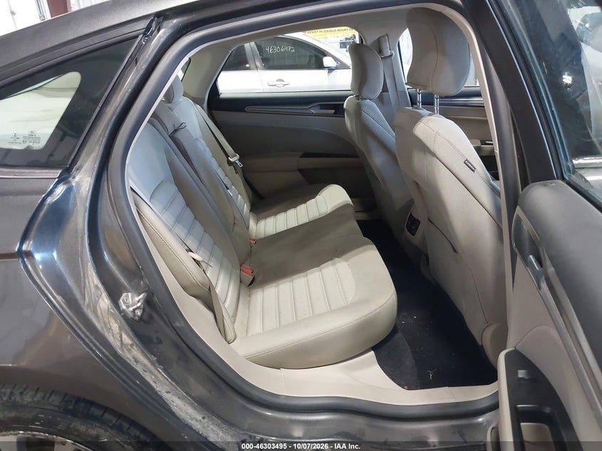 2017 FORD FUSION HYBRID SE · Фото 8