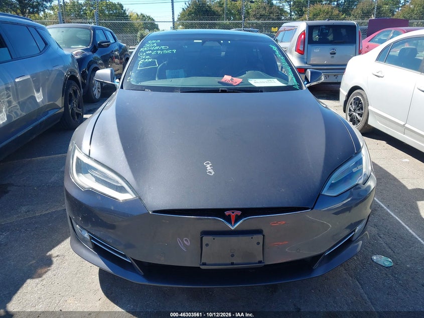 TESLA MODEL S - zdjęcie 12