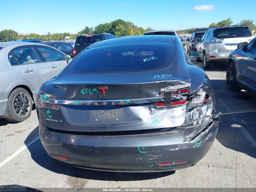 TESLA MODEL S - zdjęcie 16