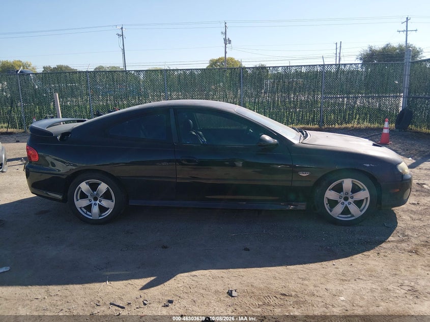 2005 PONTIAC GTO · Фото 13