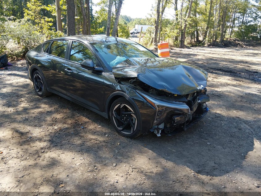 Vin: 3kpfu4de7se022504, lot: 46803908, kia k4 ex 20251