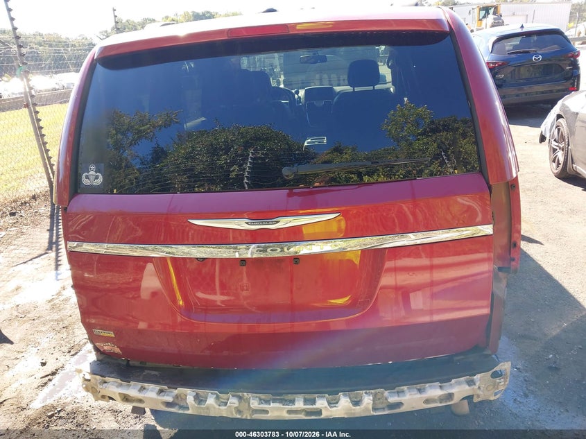 2014 CHRYSLER TOWN & COUNTRY TOURING · Фото 17