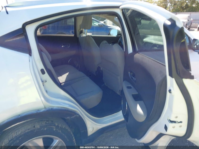 2019 HONDA HR-V EX · Фото 8