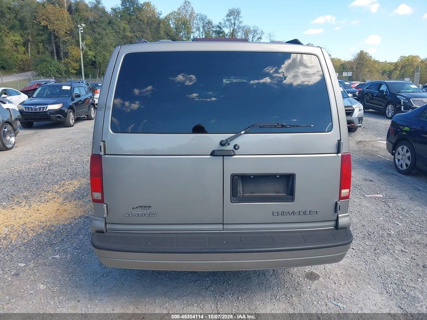 CHEVROLET ASTRO 2005 VIN 1GNDM19X45B105526
