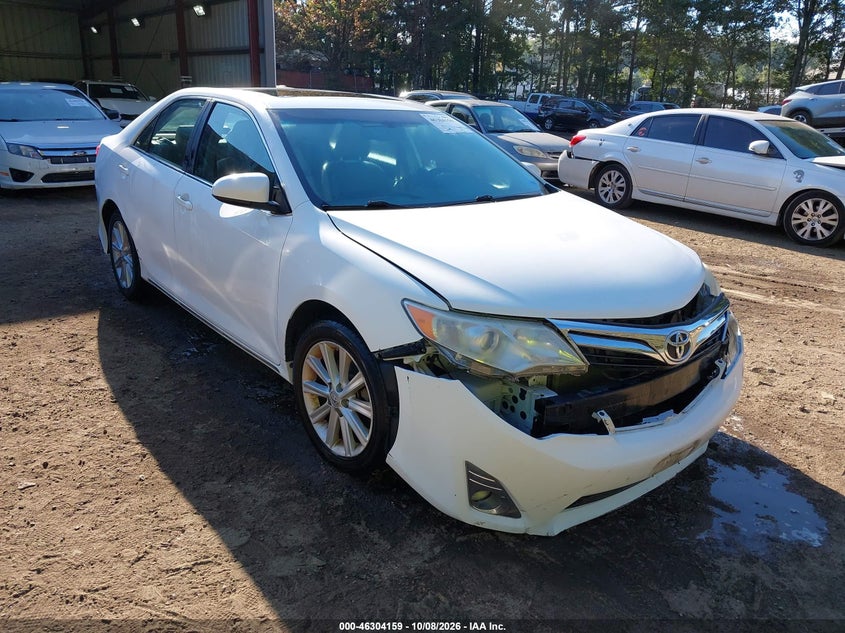 2012 TOYOTA CAMRY XLE V6