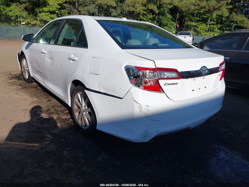 2012 TOYOTA CAMRY XLE V6 · Фото 3