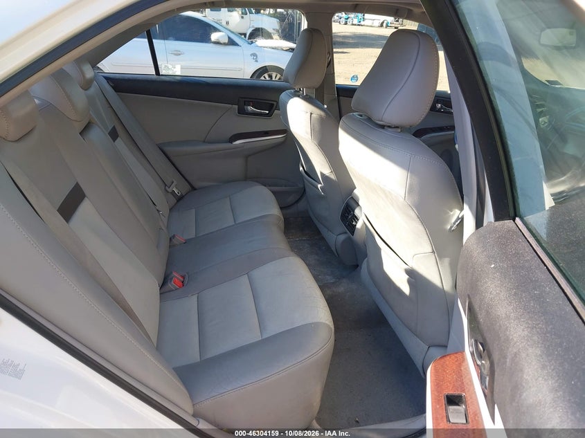 2012 TOYOTA CAMRY XLE V6 · Фото 8