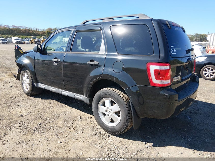 Vin: 1fmcu9dg0cka92664, lot: 46804517, ford escape xlt 20123
