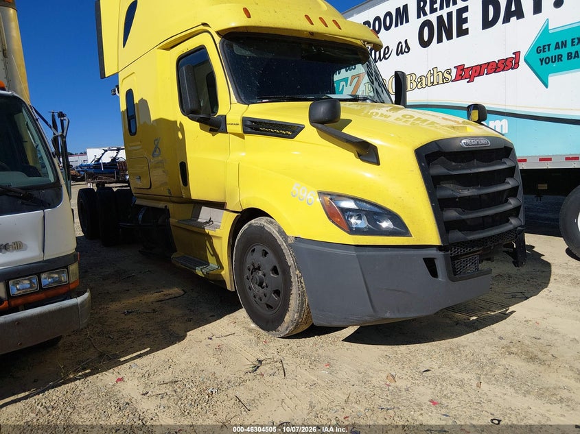 2020 FREIGHTLINER NEW CASCADIA 126