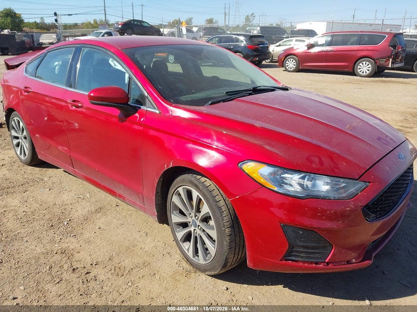Vin: 3fa6p0t96lr179333, lot: 46804880, ford fusion se 20201
