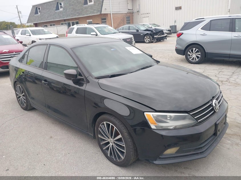 Vin: 3vwd17aj9fm204958, lot: 46804895, volkswagen jetta 1.8t sport 2015 img_1