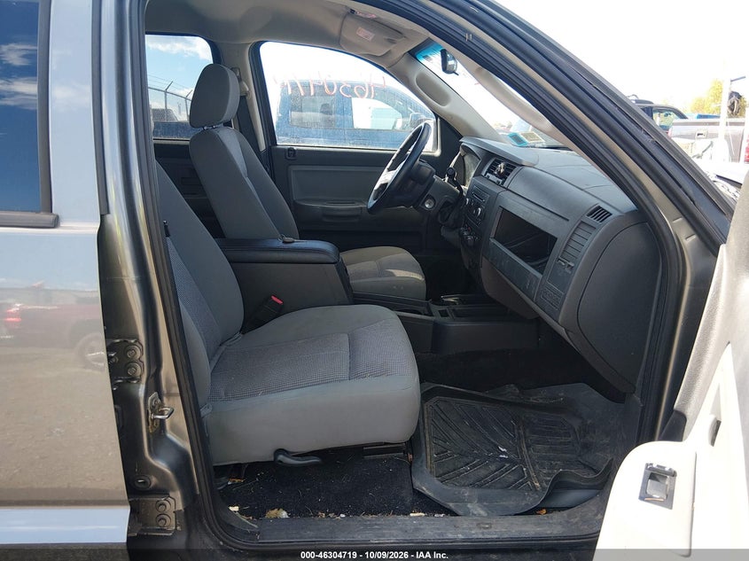 DODGE DAKOTA 2010 VIN 1D7CW3GKXAS159057