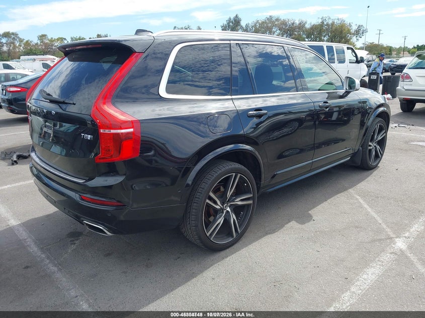 2017 VOLVO XC90 HYBRID T8 R-DESIGN · Фото 4