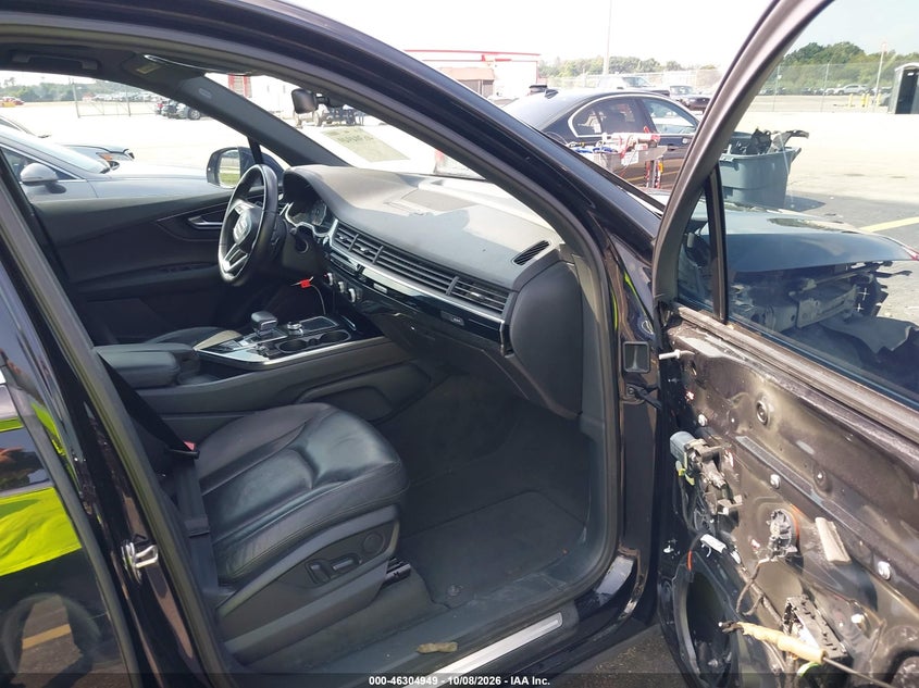 AUDI Q7 - zdjęcie 5