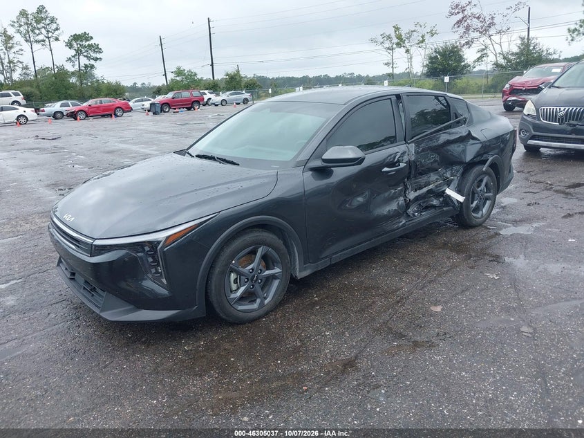 Vin: 3kpft4de8se207387, lot: 46805236, kia k4 lxs 20252