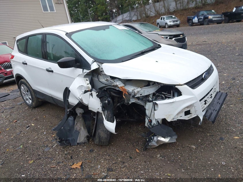 Vin: 1fmcu0f78gub42391, lot: 46805239, ford escape s 20161