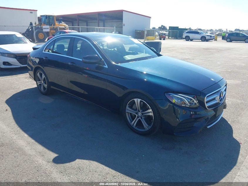 Vin: wddzf4jb5ha080114, lot: 46805281, mercedes-benz e 300 2017 img_1