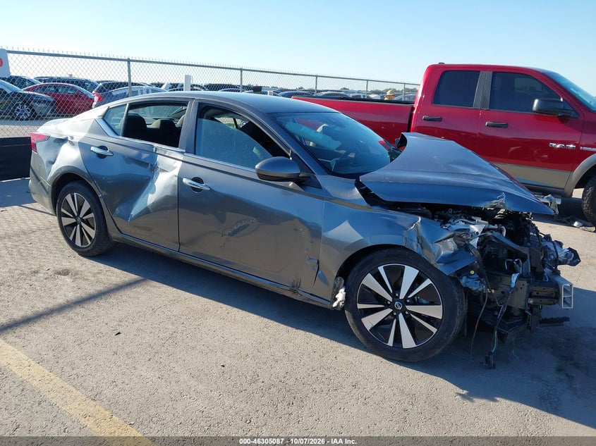 Vin: 1n4bl4dvxnn336994, lot: 46805286, nissan altima sv fwd 20221