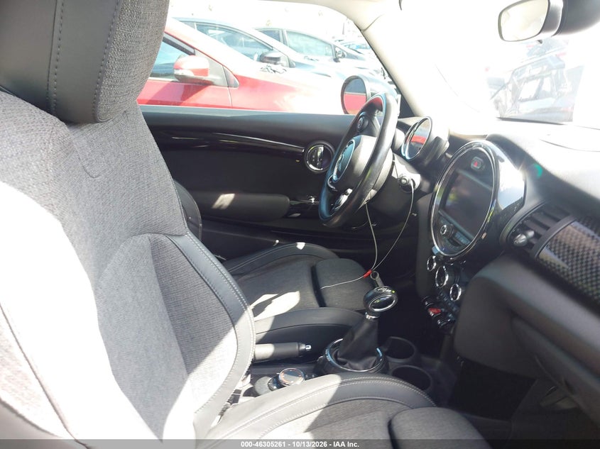 MINI HARDTOP 2016 VIN WMWXP7C54G2A42812