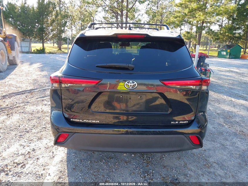 TOYOTA HIGHLANDER - zdjęcie 17