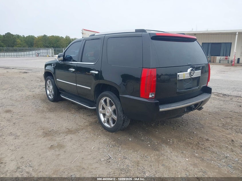 2012 CADILLAC ESCALADE LUXURY · Фото 3