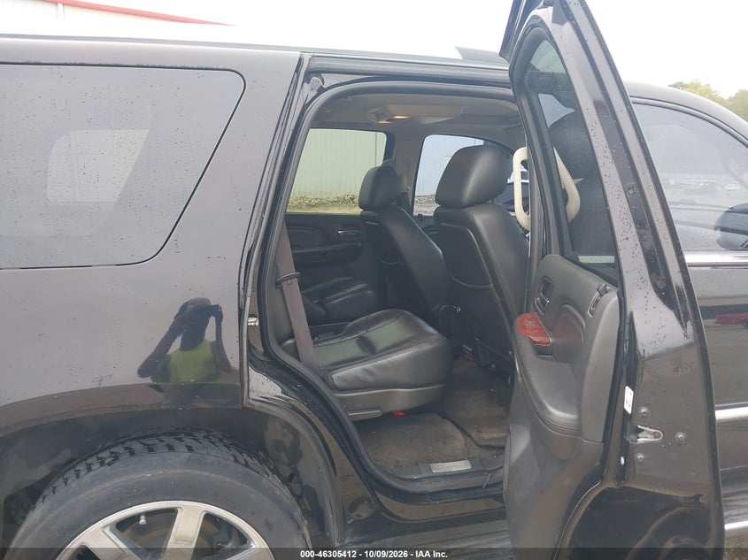 2012 CADILLAC ESCALADE LUXURY · Фото 8