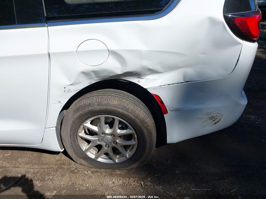 CHRYSLER PACIFICA 2027 VIN 2C4RC1BG4VR590893