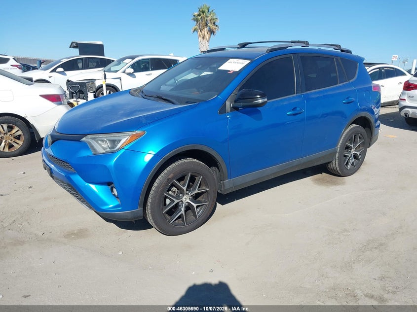 2017 Toyota Rav4 Se, Right Side, IAAI, VIN JTMNFREV9HJ713207 — photo 2