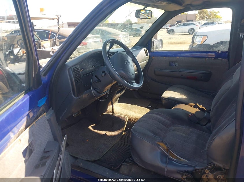 TOYOTA TACOMA 1996 VIN 4TAVL52N2TZ133440
