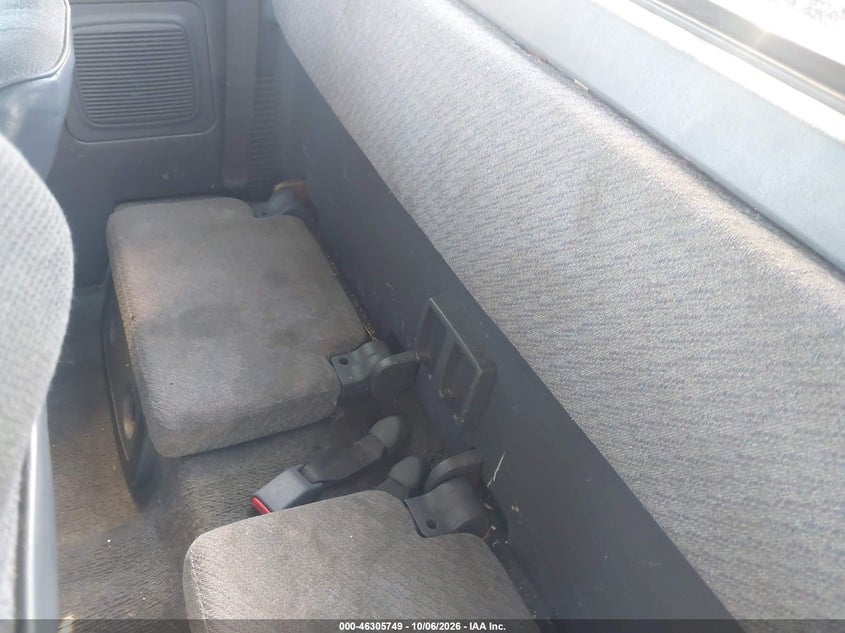 TOYOTA TACOMA 1996 VIN 4TAVL52N2TZ133440