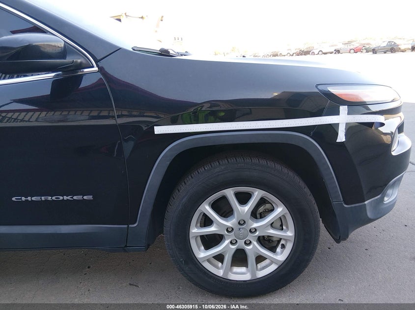 Jeep Cherokee - фото 12