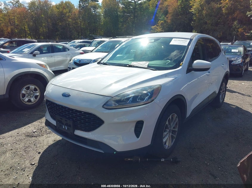 Vin: 1fmcu9g6xlub90088, lot: 46806155, ford escape se 20202