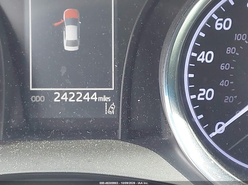 TOYOTA CAMRY - zdjęcie 15