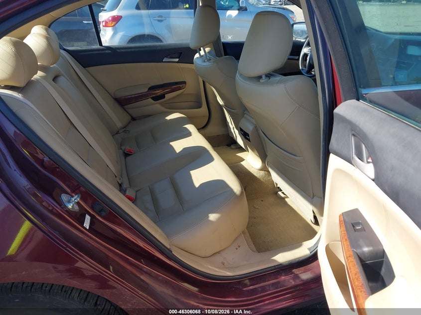 2012 HONDA ACCORD 2.4 EX-L · Фото 8