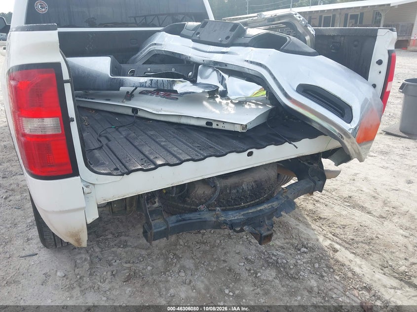 GMC SIERRA 1500 - zdjęcie 17