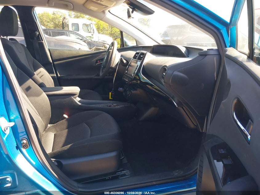 TOYOTA PRIUS - zdjęcie 5