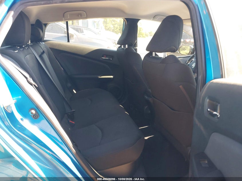 TOYOTA PRIUS - zdjęcie 8