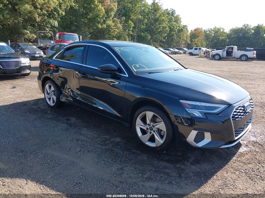 Vin: wauaudgy4pa077208, lot: 46806298, audi a3 premium 40 tfsi front-wheel drive s tronic 20231