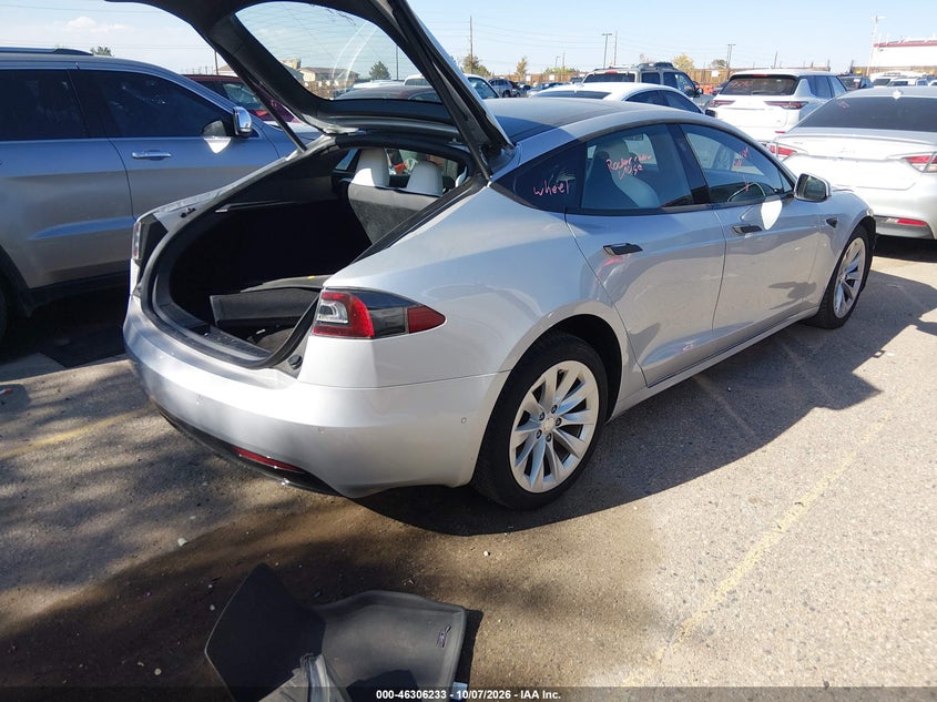 Vin: 5yjsa1e2xjf256946, lot: 46806432, tesla model s 100d/75d/p100d 20184