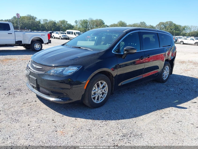 Vin: 2c4rc1cg9sr583870, lot: 46806628, chrysler voyager lx 20252