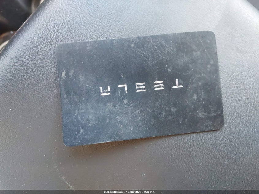 TESLA MODEL 3 - zdjęcie 11