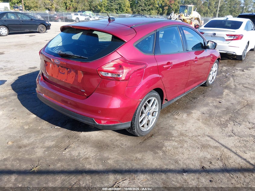 Vin: 1fadp3k27fl373501, lot: 46806790, ford focus se 20154
