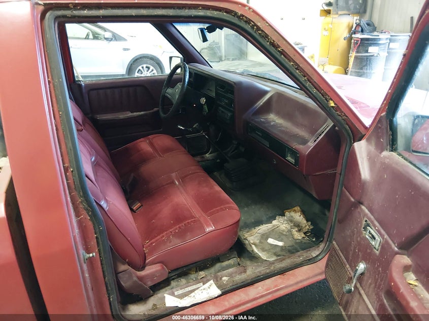 DODGE DAKOTA 1990 VIN 1B7FL26G7LS642161